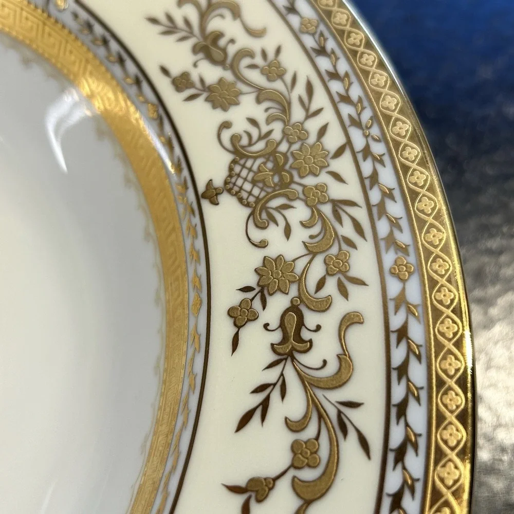 Mikasa‎ Pompadour Green & Gold Porcelain 10